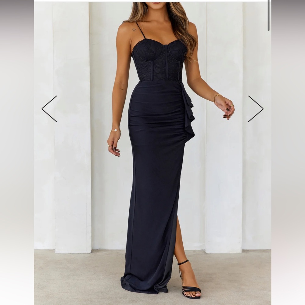 Hello Molly Black Maxi Dress Size Small